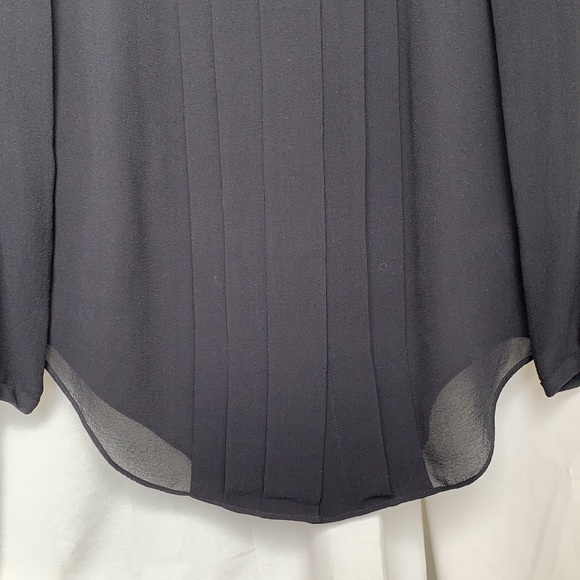 Aritzia T.Babaton Silk Blouse - Picture 4 of 9